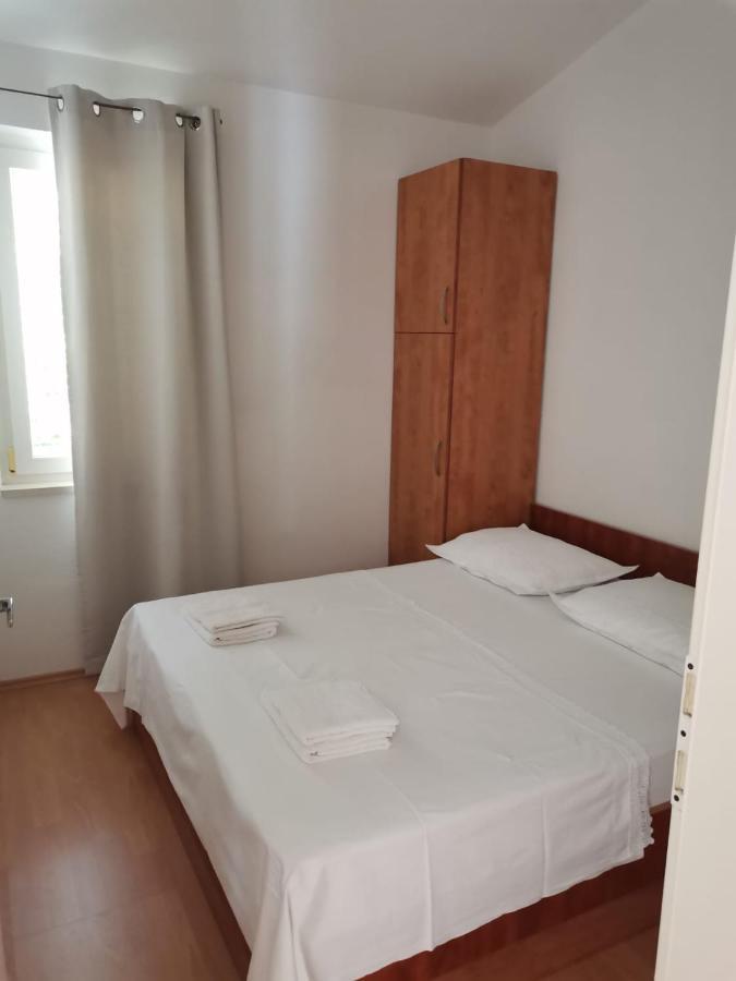 Apartments Granic Baska Voda Exterior photo