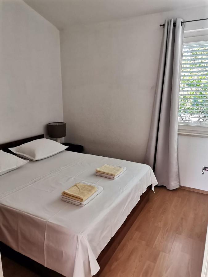 Apartments Granic Baska Voda Exterior photo